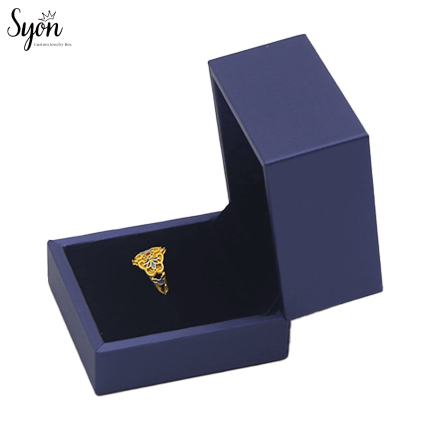 Luxury Custom Ring Presentation Box for Proposals and Gift Giving